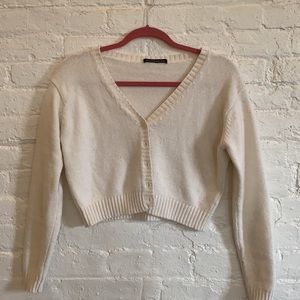 Brandy Melville billie wool cropped cardigan v neck OSFM